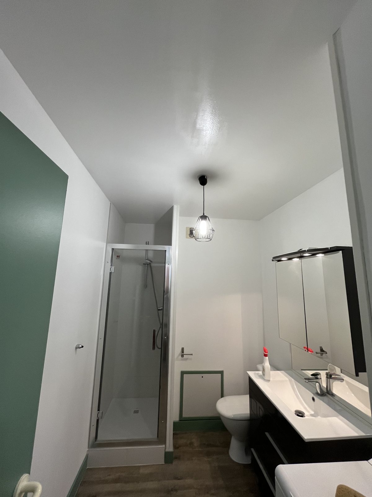 Salle de bain rénovée terminée douche meuble vasque – Souchet Travaux Intérieurs Tours